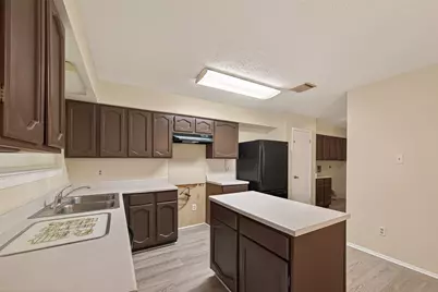 2905 Park Shadow Lane, Deer Park, TX 77536 - Photo 17