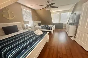 3027 Avenue L, Galveston, TX 77550 - Photo 13