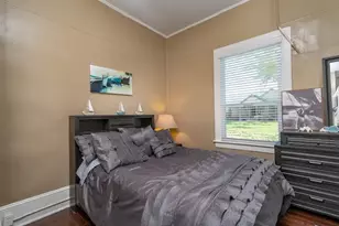 3027 Avenue L, Galveston, TX 77550 - Photo 9