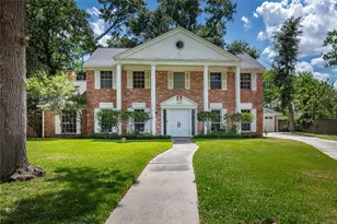 906 Glouchester Ln, Houston, TX 77073 - Photo 1