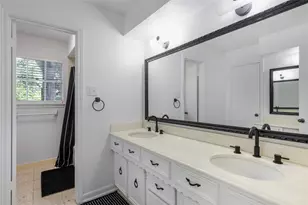 906 Glouchester Ln, Houston, TX 77073 - Photo 33