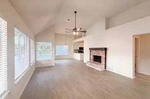 11823 Meadowchase Dr, Houston, TX 77065 - Photo 3