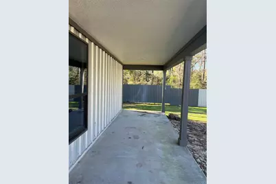 18222 Bonnie Alice Drive #B, Montgomery, TX 77316 - Photo 3