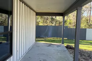 18222 Bonnie Alice Dr, Montgomery, TX 77316 - Photo 3