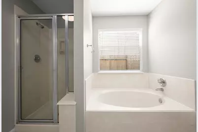 7 Delta Mill Court, Conroe, TX 77385 - Photo 9