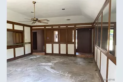 6907 King Arthur Court, Spring, TX 77379 - Photo 9