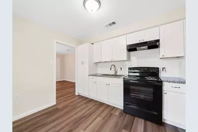 8244 Hartford 1/2 Street, Houston, TX 77017 - Photo 3