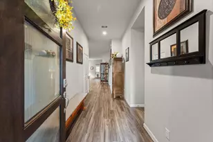 5851 Brimstone Hill Ln, Conroe, TX 77304 - Photo 3