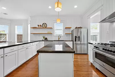 27 Red Harper Drive, Spring, TX 77389 - Photo 17