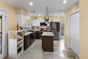 7415 Shangrila Ln, Houston, TX 77095 - Photo 7