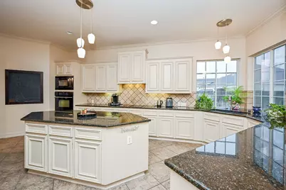 11302 Cypress Creek Lakes Drive, Cypress, TX 77433 - Photo 9