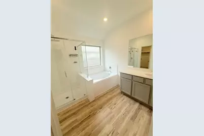 4227 Sterling View Boulevard, Baytown, TX 77521 - Photo 15