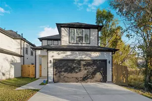 7107 Foster St, Houston, TX 77021 - Photo 1