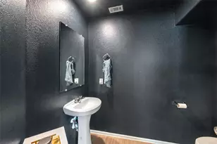 18734 Clearwater Brk Dr, New Caney, TX 77357 - Photo 5