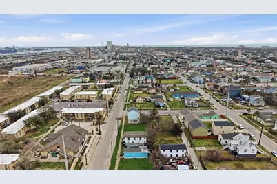 3913 Winnie Street, Galveston, TX 77550 - Photo 27