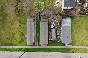 3913 Winnie St, Galveston, TX 77550 - Photo 29