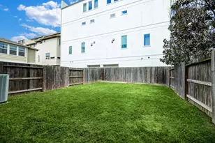 1811 Wichita St, Houston, TX 77004 - Photo 27