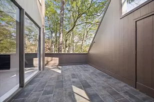 225 Litchfield Ln, Houston, TX 77024 - Photo 31