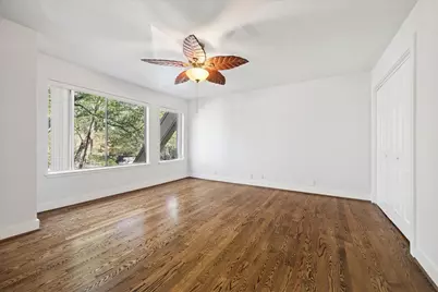 225 Litchfield Lane, Houston, TX 77024 - Photo 21