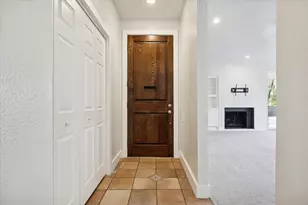 225 Litchfield Ln, Houston, TX 77024 - Photo 3