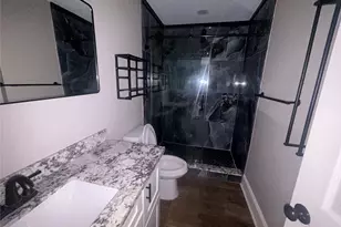 104 Mesquite St, Louise, TX 77455 - Photo 9