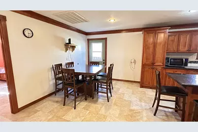 404 N Wilson Street, Madisonville, TX 77864 - Photo 15