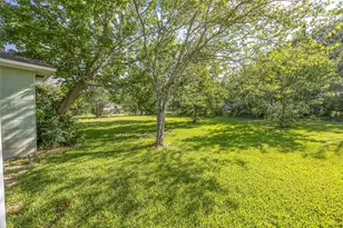 1205 Ewing St, Brenham, TX 77833 - Photo 13