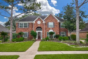 4415 Knightsbridge Blvd, Sugar Land, TX 77479 - Photo 3