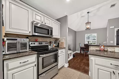 720 Springwood Drive, Conroe, TX 77385 - Photo 13