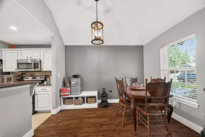 720 Springwood Drive, Conroe, TX 77385 - Photo 7