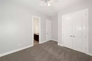10243 S Goshawk Trl, Conroe, TX 77385 - Photo 23