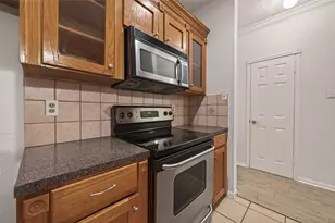 8097 El Mundo St, Houston, TX 77054 - Photo 13