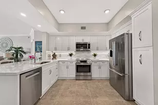 801 E Beach Dr, Galveston, TX 77550 - Photo 7