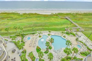 801 E Beach Dr, Galveston, TX 77550 - Photo 3