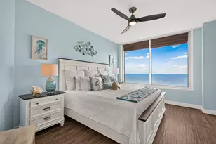 801 E Beach Dr, Galveston, TX 77550 - Photo 25