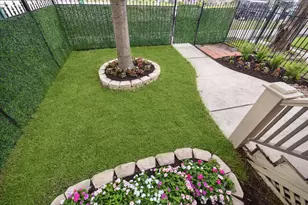 809 W 20th St, Houston, TX 77008 - Photo 5