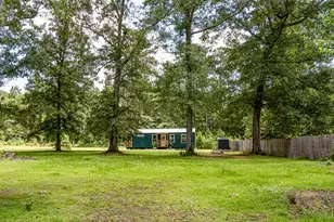 110 Magnolia Spgs Ln, Livingston, TX 77351 - Photo 17