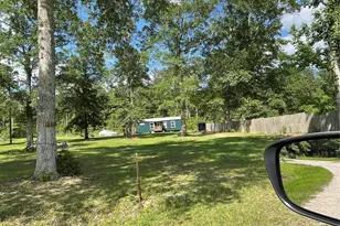 110 Magnolia Spgs Ln, Livingston, TX 77351 - Photo 11