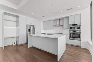 2323 W Main St, Houston, TX 77098 - Photo 15