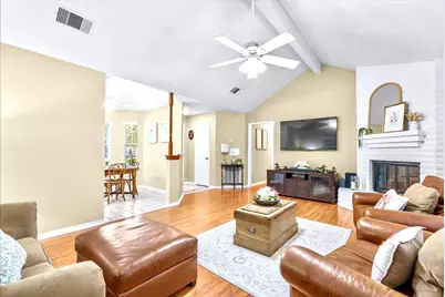 904 Sandringham Drive, Friendswood, TX 77546 - Photo 15