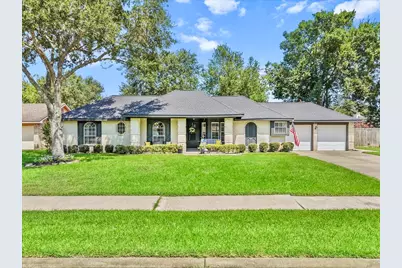 904 Sandringham Drive, Friendswood, TX 77546 - Photo 1