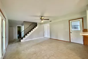 509 Dwyer St, Angleton, TX 77515 - Photo 11