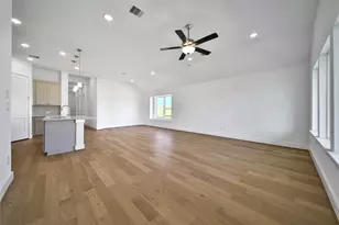 1832 Rory Christine Dr, Rosharon, TX 77583 - Photo 7