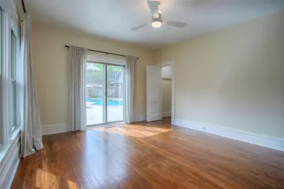 2010 Avenue N 1/2, Huntsville, TX 77340 - Photo 17