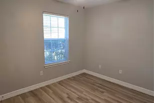1043 Mann Rd, Conroe, TX 77303 - Photo 15