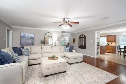 7202 Starbridge Drive, Houston, TX 77095 - Photo 13