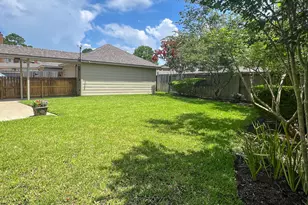 7202 Starbridge Dr, Houston, TX 77095 - Photo 47