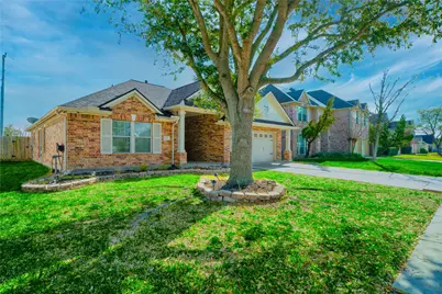 1527 Country Club Cove Dr, Baytown, TX 77521 - Photo 3
