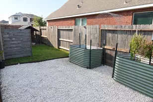 3705 Eastbury Ln, Pearland, TX 77584 - Photo 25