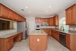 705 Eagle Lakes Dr, Friendswood, TX 77546 - Photo 15